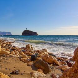 Отдых в Крыму | Яшмовый - живописный пляж для купания в открытом море