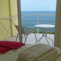 Отдых в Крыму | Легенда гостиница у моря со своим пляжем на Восточной набережной