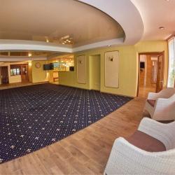 Отдых в Крыму | Трехкомнатные апартаменты с сауной в центре посуточно